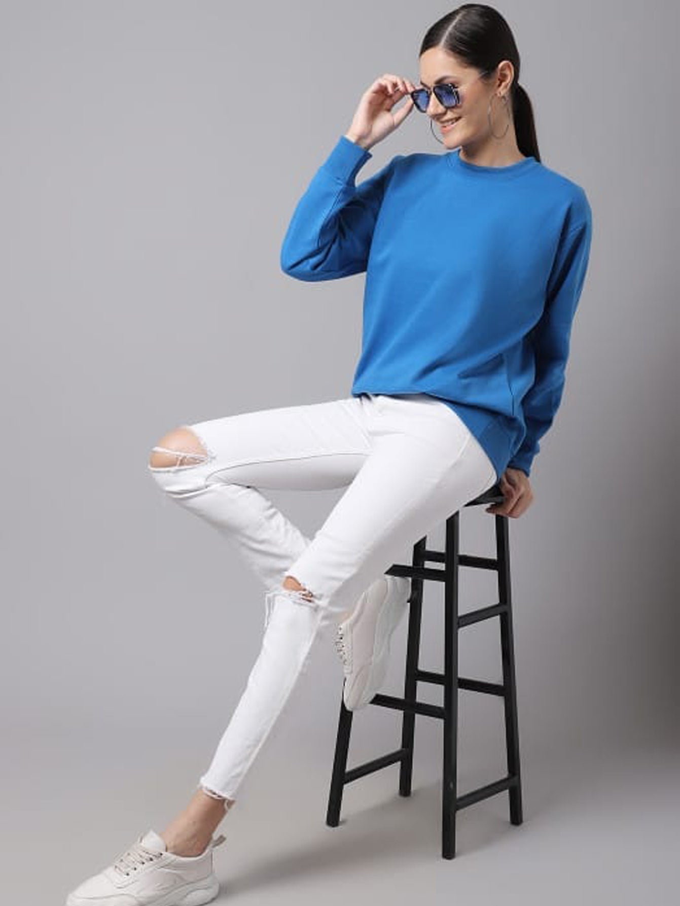 Ladies sweat shirts